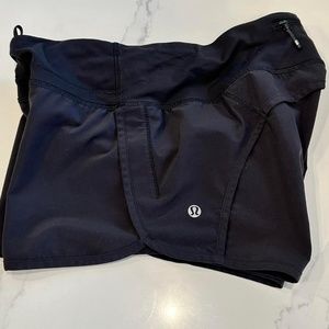 Lululemon Speed Up Shorts size 4